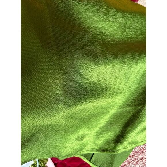 Ann Taylor Ruffle Short Sleeve Women's Blouse - Picture 9 of 11